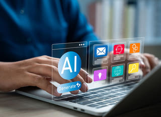 مبتدئ في مجال العملات الرقمية يستكشف المبادئ الأساسية للتداول الآلي المدعوم بالذكاء الاصطناعي